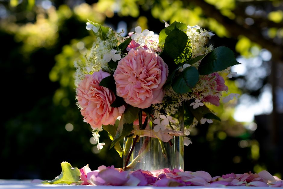 Décoration de table pour un brunch de fête des Mères